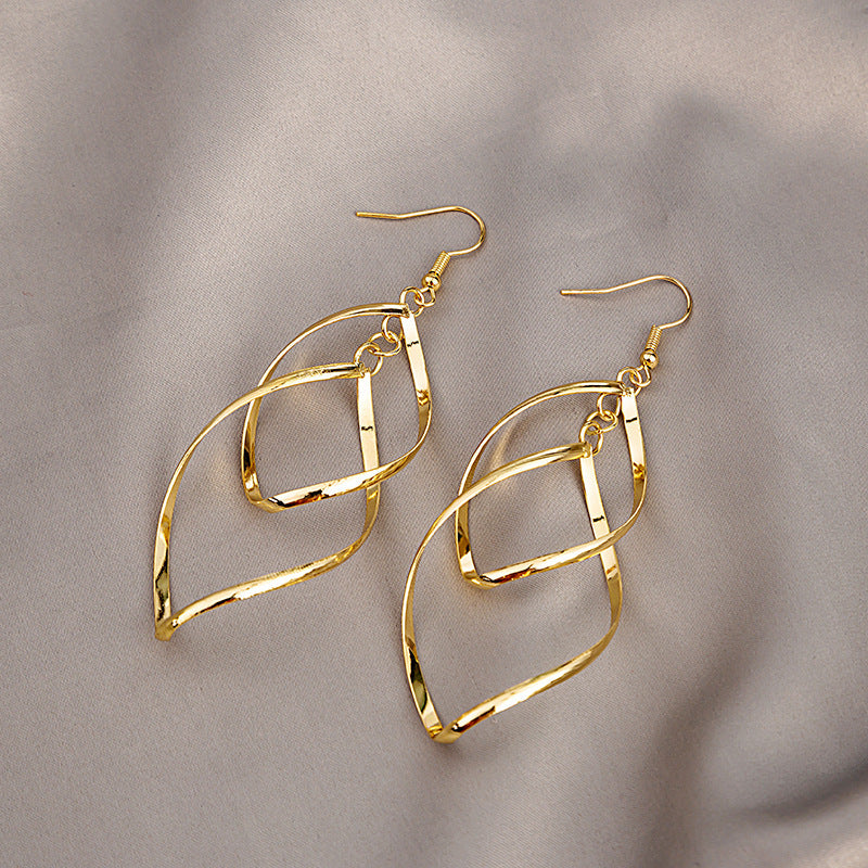 Pendientes Colgantes Minimalistas en Capas | Oro