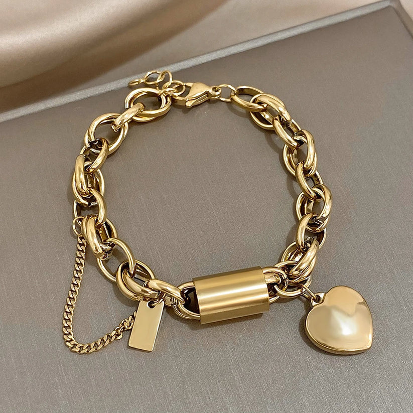 Pulsera Gruesa Acorazonada | Oro