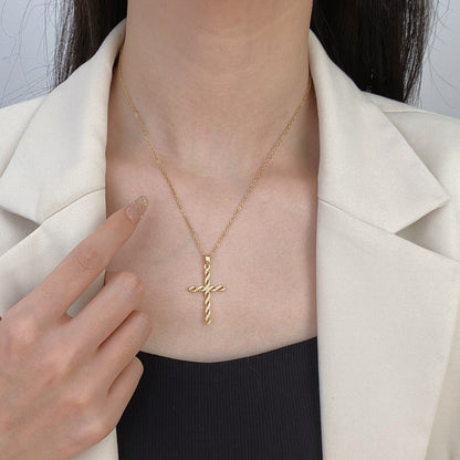 Collar de Cruz con Giro de Cristales | Oro