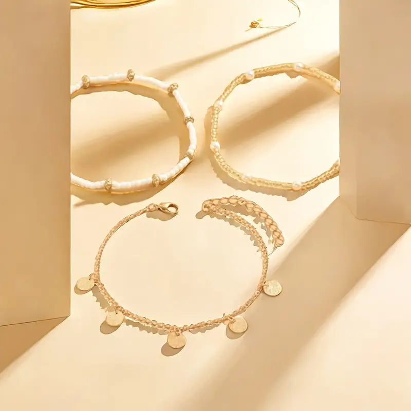 Set de Tobilleras Capas Costera Encantadora de 3 Piezas | Oro
