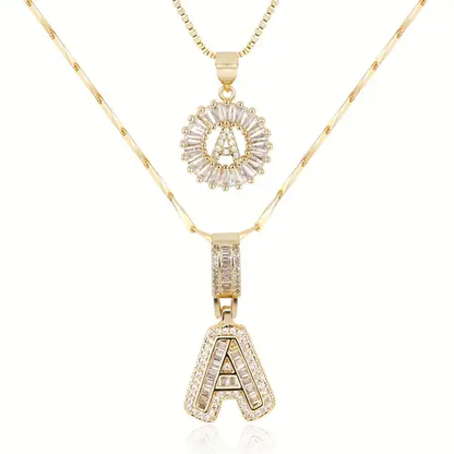 Set de Collar con Inicial de Letra Pave | Oro