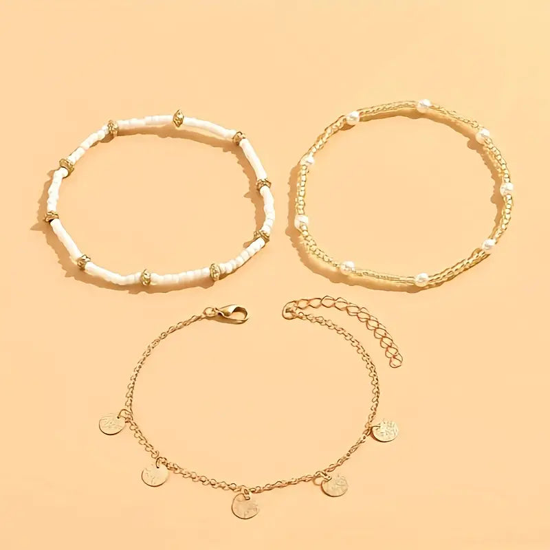 Set de Tobilleras Capas Costera Encantadora de 3 Piezas | Oro